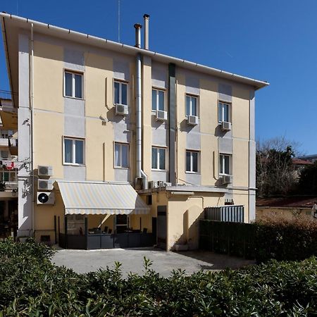Parking Hotel Giardino 리보르노 외부 사진