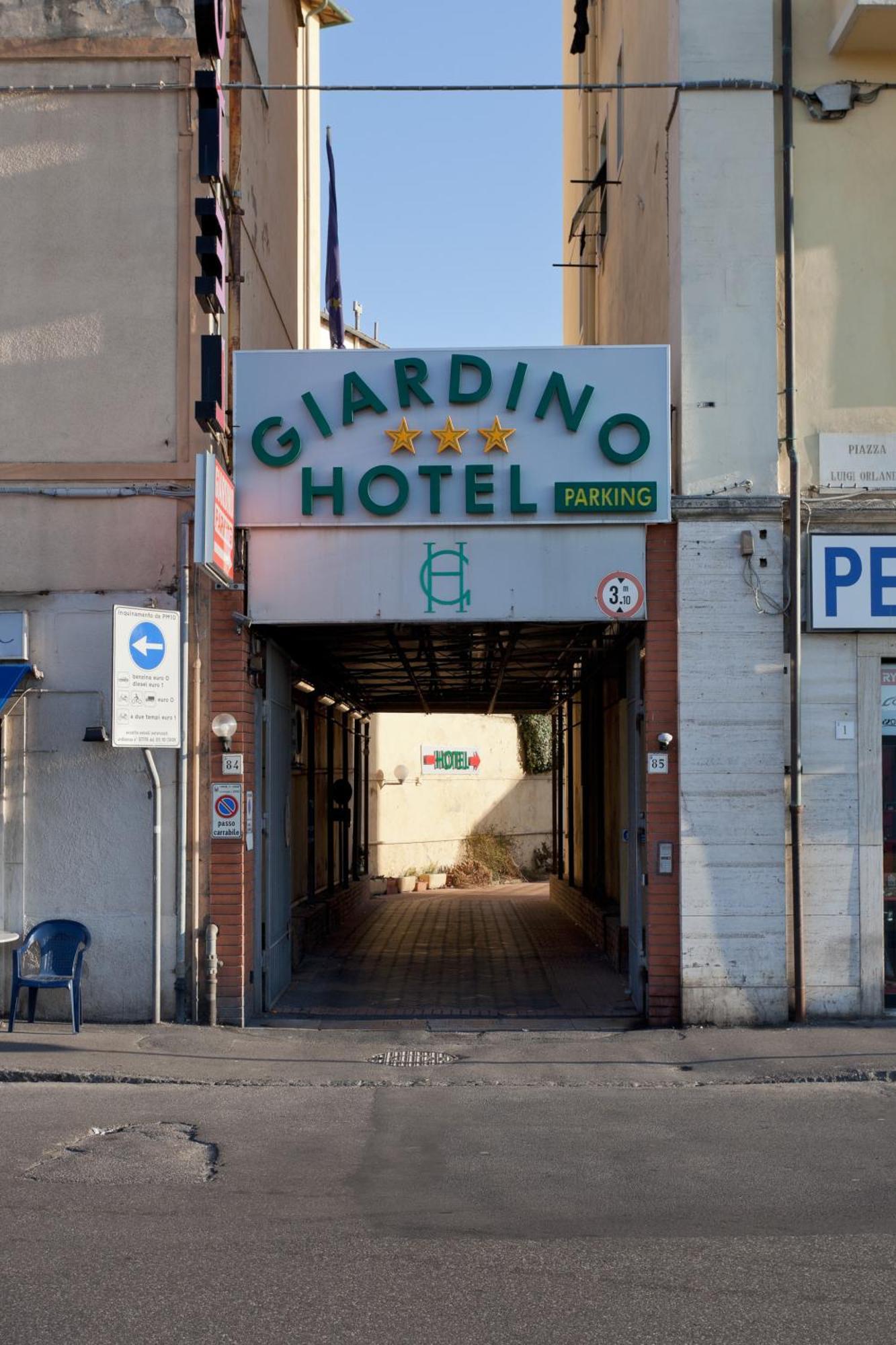 Parking Hotel Giardino 리보르노 외부 사진