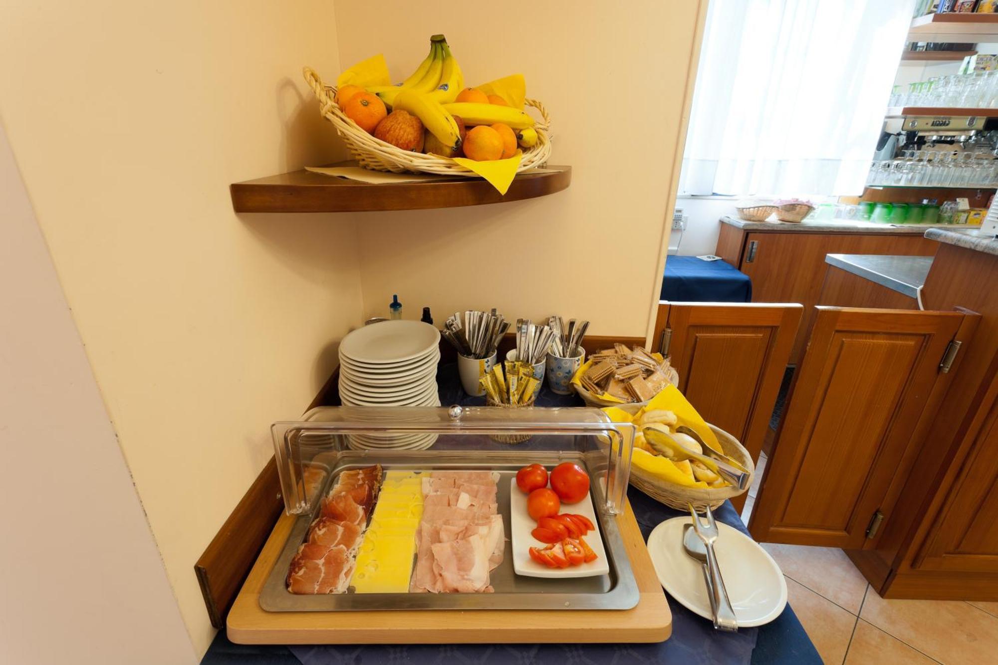 Parking Hotel Giardino 리보르노 외부 사진